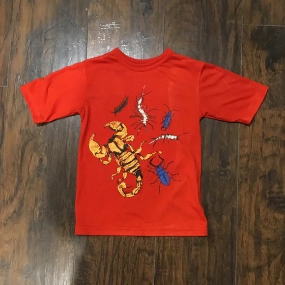 BOYS RED T SHIRT  404​ - Picture 7 of 7